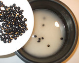 黒豆ご飯♪簡単時短！煮る手間なし炊飯器で作り方5写真