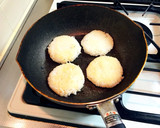 簡単！秋の味覚和風さんまバーガー作り方5写真