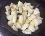 スキレットで！シナモンバター焼きリンゴ作り方1写真