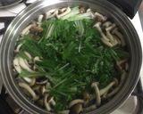 簡単！水菜とキノコあっさり春雨スープ作り方3写真