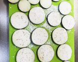節約余り食材で☆鶏挽納豆の茄子挟み焼き☆作り方4写真