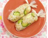 鮭のおにぎり☆チーズとキュウリ入り作り方7写真