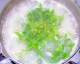 今日の朝粥☆里芋と蕪の葉のお粥☆作り方3写真