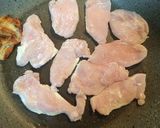 驚きの柔らかさ！鶏ムネ肉でゆず塩胡椒焼き作り方3写真