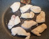 驚きの柔らかさ！鶏ムネ肉でゆず塩胡椒焼き作り方4写真