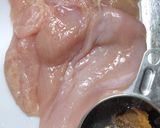 アンチョビレタス炒飯鶏胸肉の味噌焼き添え作り方1写真