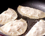 りんご煮込みを入れたアップル焼きギョーザ作り方7写真