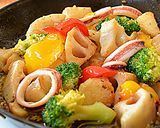 根菜とイカのアヒージョ作り方4写真
