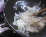 豚とたまねぎの甘辛炒め作り方3写真