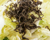 簡単でおいしい　白菜　塩昆布作り方3写真