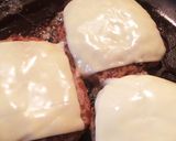 ポン酢で♡チーズ入り豚ひき肉ハンバーグ♫作り方5写真
