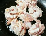 鶏肉と塩昆布のペペロンチーノ風炒め作り方2写真