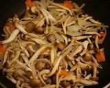 しめじの醤油パスタ作り方1写真