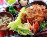 ジューシー甘辛鶏カツ＆サラダ丼作り方22写真