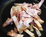 えのき＆ベーコンのバター醤油焼きうどん作り方2写真