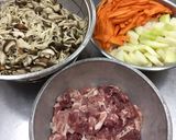 きのこの肉味噌炒め作り方1写真