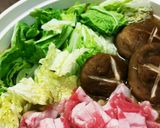 ★白菜と豚肉の味噌バター鍋★作り方4写真