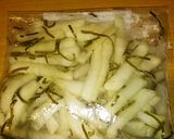 簡単！大根あっさり味の甘酢塩昆布浅漬け作り方1写真