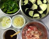 ご飯が進むッ♪豚バラと茄子の中華味噌炒め作り方1写真