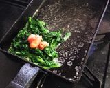 間引き菜のバターソテー♪明太子添え作り方3写真