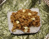 酢めしで★黒猫ちゃんの納豆おにぎらず作り方2写真