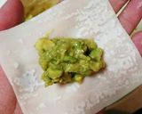 簡単★シュウマイの皮でアボ味噌チー！作り方4写真