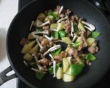 じゃが芋と豚コマ肉のこってり炒め作り方6写真