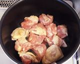 簡単！鶏肉のトマトコンソメ煮作り方1写真