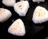 残りご飯でおばあちゃんの味！塩焼おにぎり作り方3写真