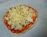 絶品4種チーズ耳までチーズ鮭としらすピザ作り方8写真
