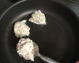 鶏ひき肉と豆腐のやわらか落とし焼き作り方3写真