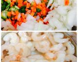 楽ちん♪炊飯器でエビピラフ作り方1写真