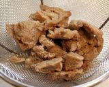朝から元気に♪大豆のお肉フィレdeみそ汁作り方1写真