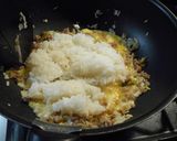 創味シャンタンDXで搾菜たまご炒飯作り方4写真