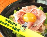 【絶品丼】アボカドでカルボナーラ風丼♪作り方1写真