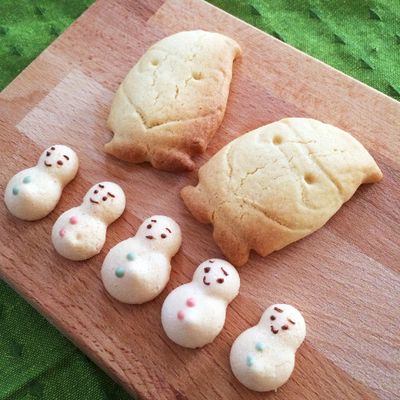 メレンゲ焼き菓子 De クリスマス by hana＊you 【クックパッド
