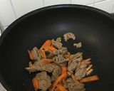 大豆のお肉フィレタイプで焼きそば！作り方4写真