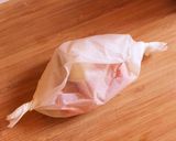 簡単！鮭のクッキングペーパー蒸し作り方2写真