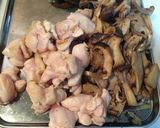 キノコと鶏肉のパエリア作り方1写真