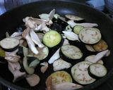 ナスとトマトとモッツァレラチーズのパスタ作り方2写真