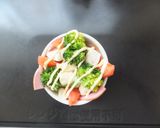 卵とハムと野菜のココットカマン作り方3写真
