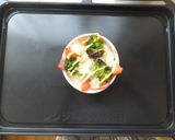 卵とハムと野菜のココットカマン作り方4写真