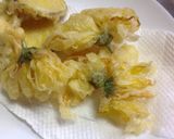 菊の花・まるごと天ぷら作り方3写真