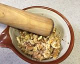 秋の味覚 さつまいもと胡桃の炊き込みご飯作り方2写真