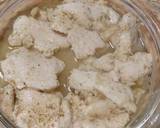 鶏肉(海老)の香草蒸しのココットカマン作り方3写真