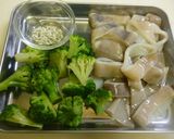 ハーブmixで♪イカとブロッコリー炒め作り方1写真