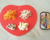 簡単☆さんまの蒲焼き缶で炊き込みご飯作り方1写真