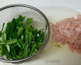 ピーマンと鶏むね肉の細切り炒め作り方1写真