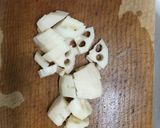 レンコンとチキンのスープ作り方1写真