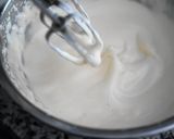 苺とミルククリームの抹茶ロール作り方5写真